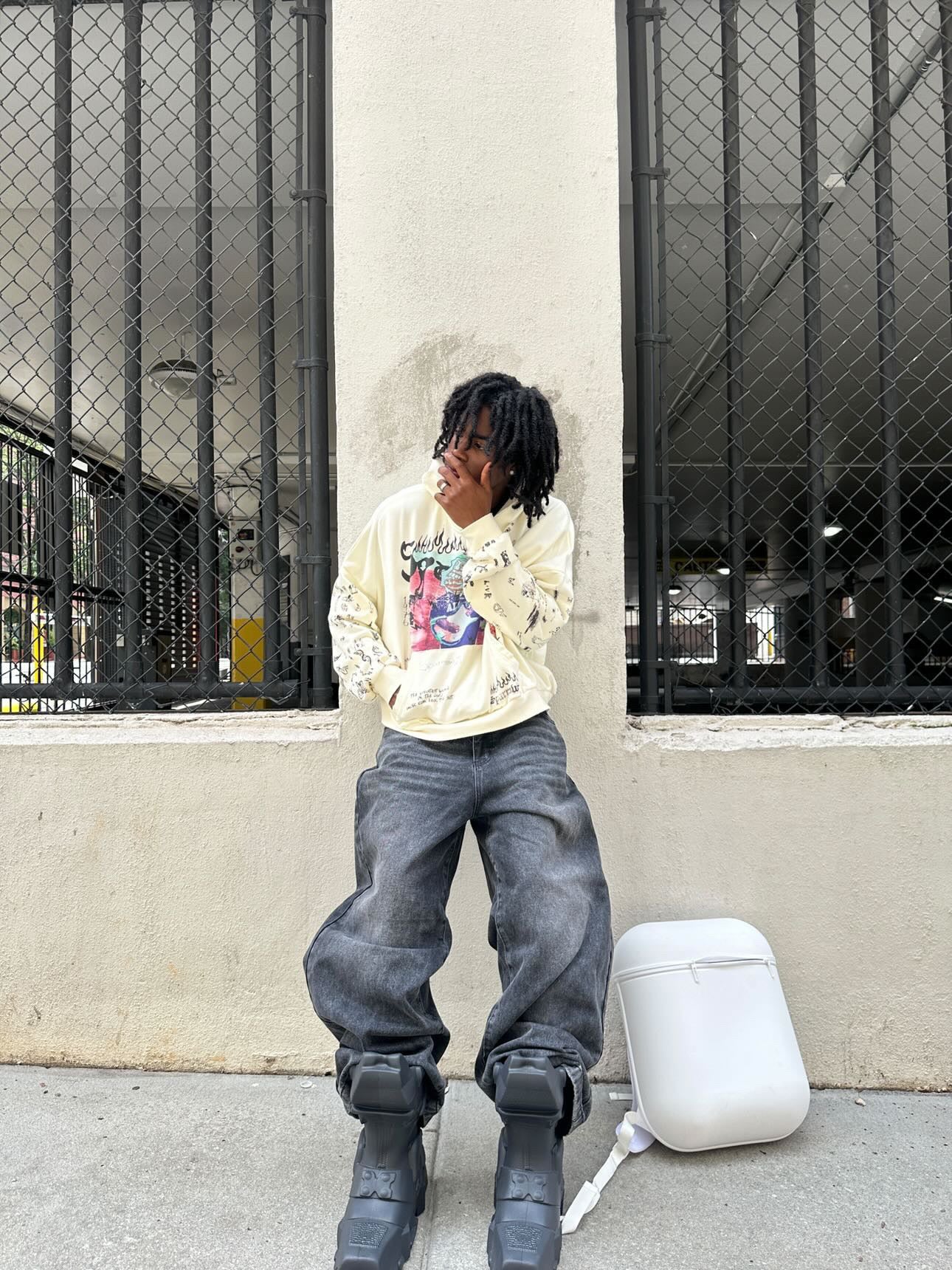 DREAMS HOODIE